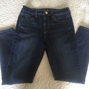 American Eagle Outfitters High Waisted Jeans